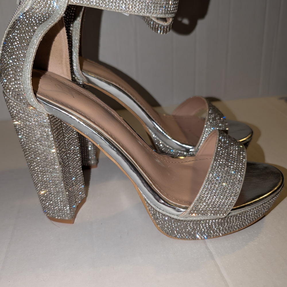 Windsor Silver Rhinestone Platform Block Heels NWT - image 1